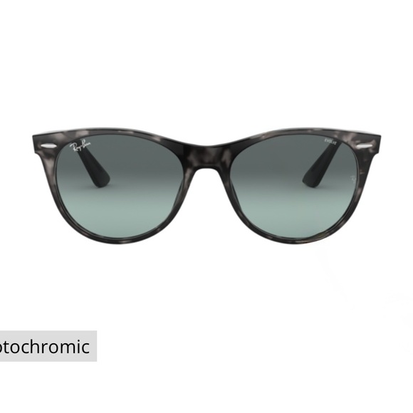 Ray Ban 1250AD Grey
Havana w/Photo
V Azure Gradient
Blue main image 4